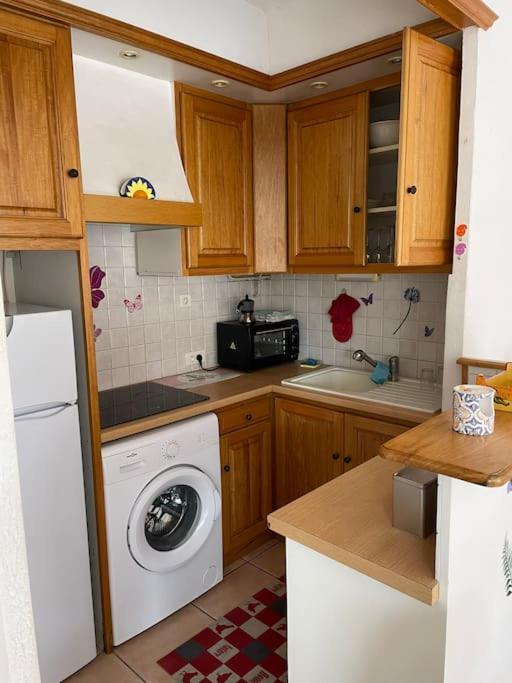 Studio A Sanary-Sur-Mer Avec Balcon A 200M Du Port Eksteriør bilde